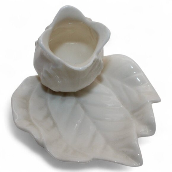 Vintage White Ceramic Tulip & Leaf Candle Holders - Picture 5 of 6